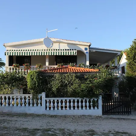 Stefani Appartamento Vir